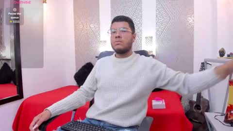 Snapshot of ian_tomson chatting on 10/27/25, 11:58       online show from 10/27/25, 11:58