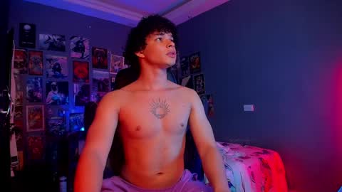 Snapshot of ian_versace chatting on 02/23/25, 12:08 Andres online show from 02/23/25, 12:08