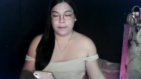 Snapshot of iana_whorexxx chatting on 06/17/26, 10:39 iana online show from 06/17/26, 10:39