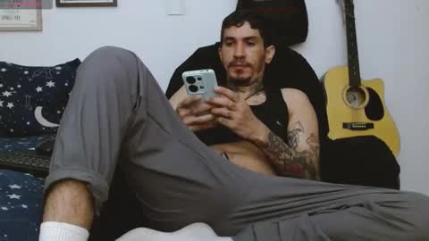 Snapshot of iandoherty chatting on 10/16/25, 01:06 Ian Doherty online show from 10/16/25, 01:06