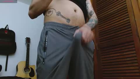 Snapshot of iandoherty chatting on 10/19/25, 08:15 Ian Doherty online show from 10/19/25, 08:15