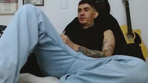 Snapshot of iandoherty chatting on 10/21/25, 03:29 Ian Doherty online show from 10/21/25, 03:29