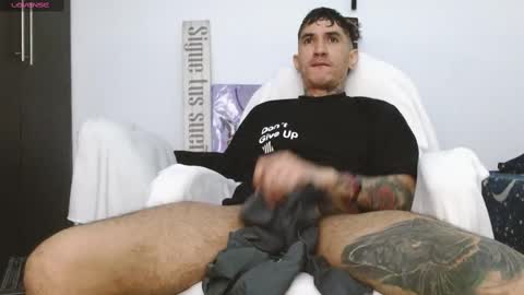 Snapshot of iandoherty chatting on 11/20/25, 09:53 Ian Doherty online show from 11/20/25, 09:53