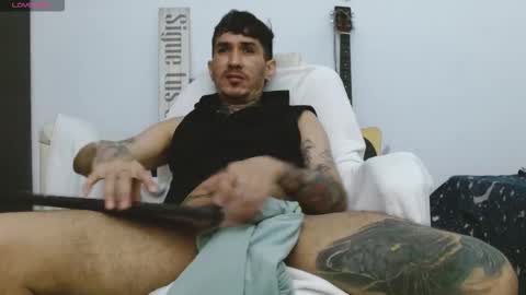 Snapshot of iandoherty chatting on 12/02/25, 05:35 Ian Doherty online show from 12/02/25, 05:35