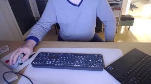 iandy12 online show from 04/23/26, 10:12