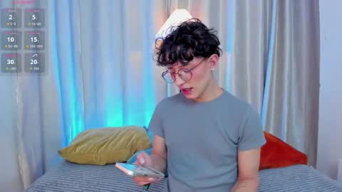 Snapshot of iangel_ chatting on 03/10/26, 04:06 ian online show from 03/10/26, 04:06