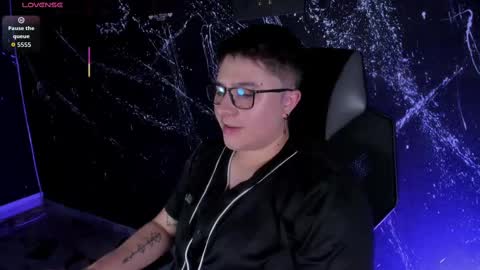 Snapshot of iangilbert chatting on 09/29/25, 10:14 ian online show from 09/29/25, 10:14