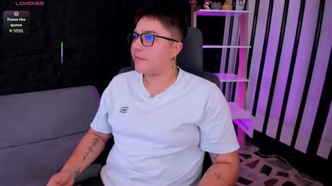 Snapshot of iangilbert chatting on 10/03/25, 09:12 ian online show from 10/03/25, 09:12