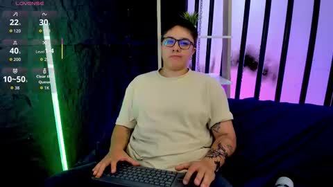 Snapshot of iangilbert chatting on 10/16/25, 12:44 ian online show from 10/16/25, 12:44