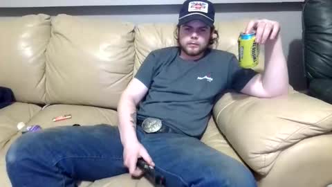 Snapshot of ianrobbins6 chatting on 02/11/26, 05:12 ianrobbins6 online show from 02/11/26, 05:12