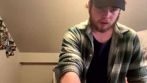 Snapshot of ianrobbins6 chatting on 03/06/26, 01:18 ianrobbins6 online show from 03/06/26, 01:18