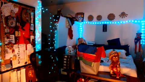 PMS online show from 10/04/25, 07:28