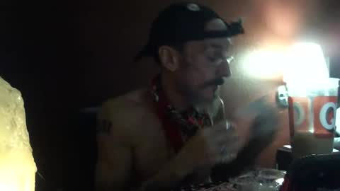 PMS online show from 10/31/25, 07:53