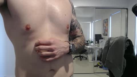 Snapshot of ic987 chatting on 10/03/25, 08:06 ic987 online show from 10/03/25, 08:06