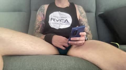 Snapshot of ic987 chatting on 10/22/25, 04:13 ic987 online show from 10/22/25, 04:13