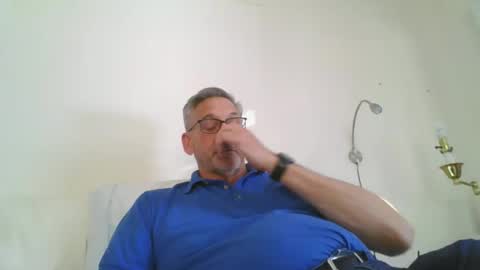 Snapshot of icanhelpu43 chatting on 01/15/25, 08:16 icanhelpu43 online show from 01/15/25, 08:16