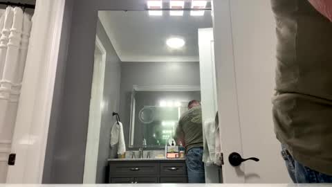 icanmakeyousquirt69 online show from 03/31/26, 05:41