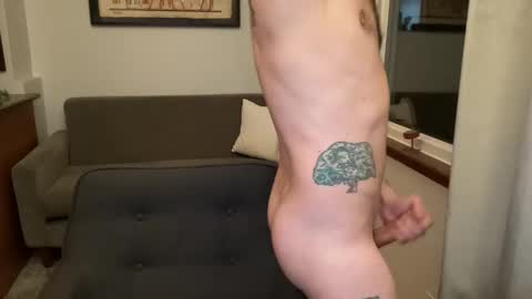 icculus423 online show from 04/07/26, 04:24