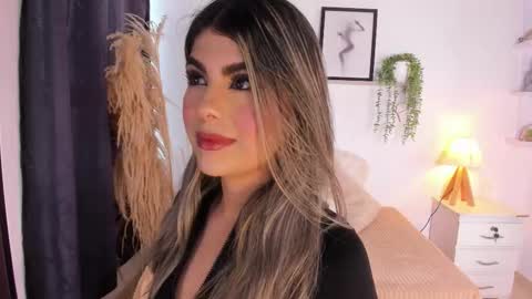 ice_y_abigail online show from 01/06/26, 12:09