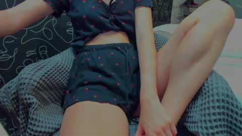 Ice online show from 10/27/25, 05:55