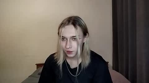 Jade online show from 11/09/25, 01:53