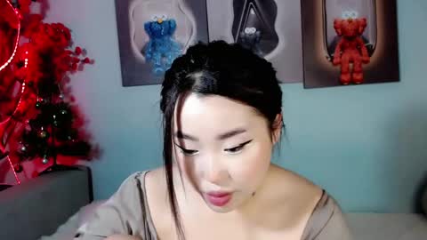 Snapshot of ichiben chatting on 12/30/24, 03:47 ichiben online show from 12/30/24, 03:47