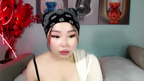 Snapshot of ichiben chatting on 02/24/25, 04:05 ichiben online show from 02/24/25, 04:05