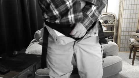 Snapshot of icihristopher chatting on 12/13/24, 12:20 Christopher online show from 12/13/24, 12:20