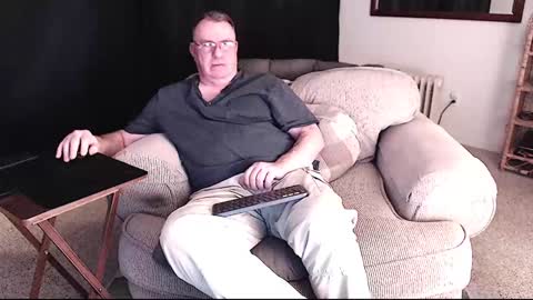 Snapshot of icihristopher chatting on 12/23/24, 01:18 Christopher online show from 12/23/24, 01:18