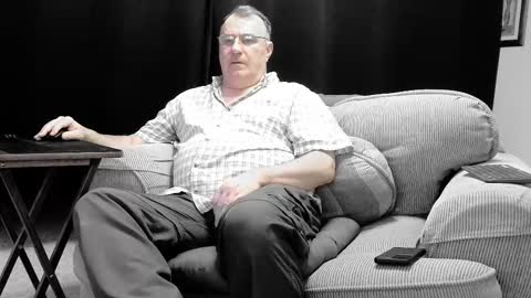 Snapshot of icihristopher chatting on 03/03/25, 01:21 Christopher online show from 03/03/25, 01:21