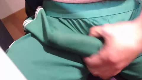 icky_thumps online show from 11/22/25, 06:01