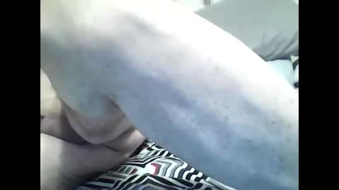 Snapshot of icu2try2xs2 chatting on 12/22/24, 03:00 icu2try2xs2 online show from 12/22/24, 03:00