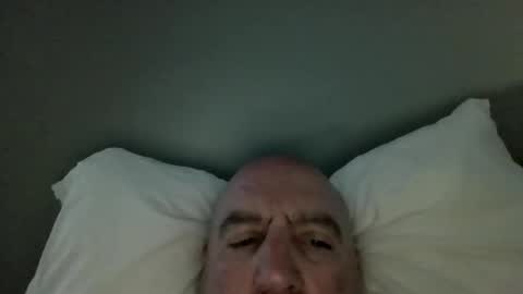 Snapshot of icumming chatting on 02/26/25, 12:03 icumming online show from 02/26/25, 12:03