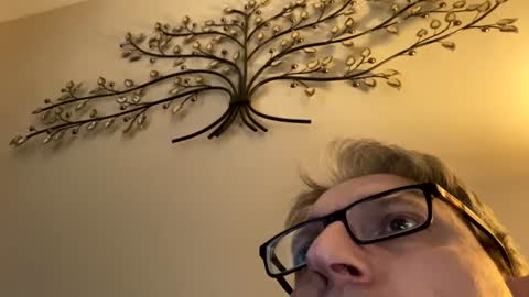 icums4u online show from 01/01/25, 03:24