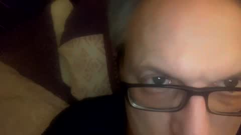 icums4u online show from 01/17/25, 10:34