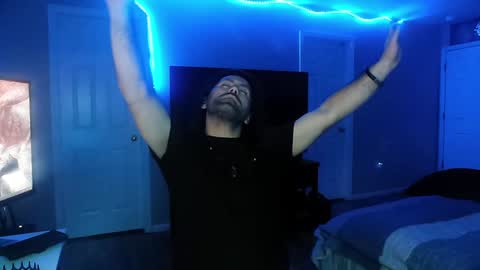 Snapshot of icy_ivy chatting on 01/08/25, 11:54 Ivan online show from 01/08/25, 11:54