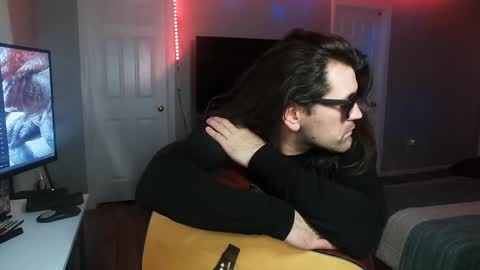 Snapshot of icy_ivy chatting on 01/16/25, 10:10 Ivan online show from 01/16/25, 10:10