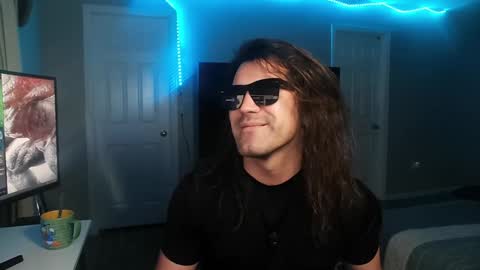 Snapshot of icy_ivy chatting on 01/17/25, 03:12 Ivan online show from 01/17/25, 03:12