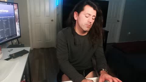 Snapshot of icy_ivy chatting on 01/29/25, 03:47 Ivan online show from 01/29/25, 03:47