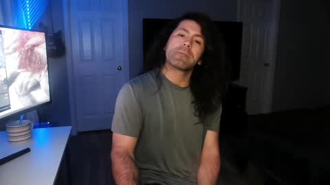 Snapshot of icy_ivy chatting on 02/16/25, 02:00 Ivan online show from 02/16/25, 02:00