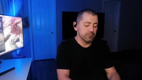 Snapshot of icy_ivy chatting on 02/22/25, 02:50 Ivan online show from 02/22/25, 02:50