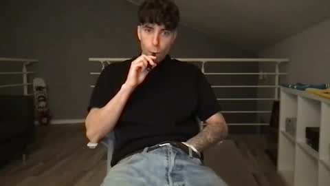 icyninesix online show from 01/15/25, 08:16