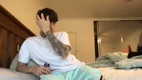 icyninesix online show from 02/21/25, 04:40