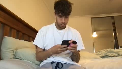 icyninesix online show from 03/05/25, 04:34