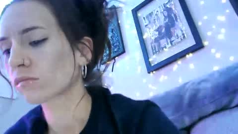 icyspice online show from 10/03/25, 10:45