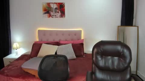 Icy online show from 10/22/25, 09:53