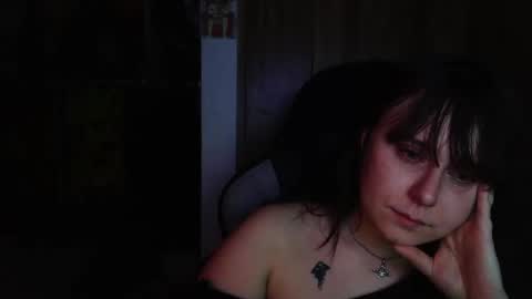 idamilliscent online show from 03/17/26, 05:33