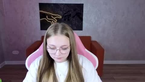 IdaRowe online show from 06/05/26, 06:52