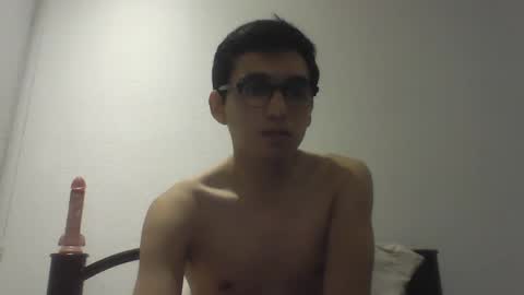 Snapshot of idelm chatting on 01/20/25, 03:48 idelm online show from 01/20/25, 03:48