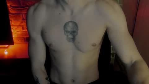 Snapshot of idkiww chatting on 02/15/26, 08:38 yo online show from 02/15/26, 08:38